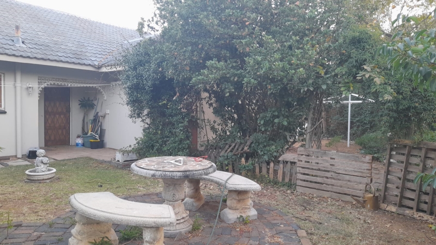 3 Bedroom Property for Sale in Flamwood North West